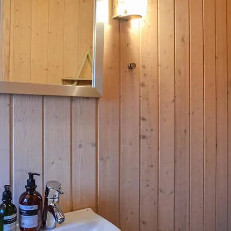 3 Bedroom Stunning In * Græsted